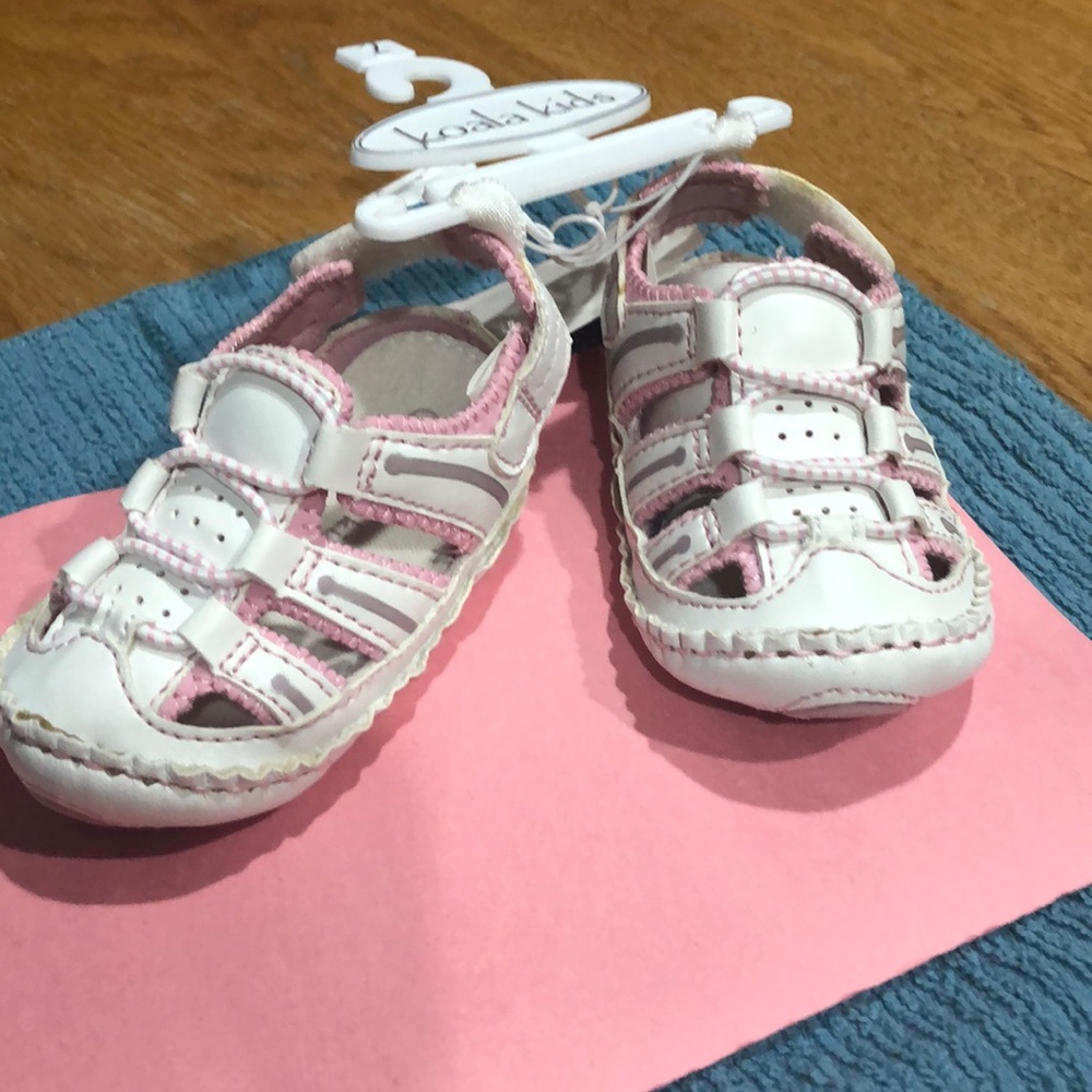 Pink and white infant sandals size 2
